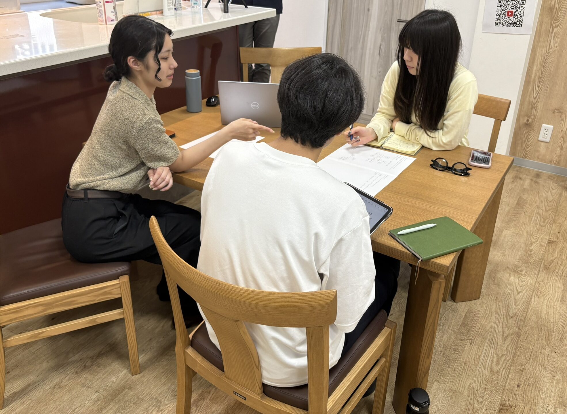 若手のうちから「考える力」を育てる